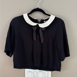 Forever 21 Black Blouse with White Peter Pan Collar and Bow  crop top 3/4 sleeve